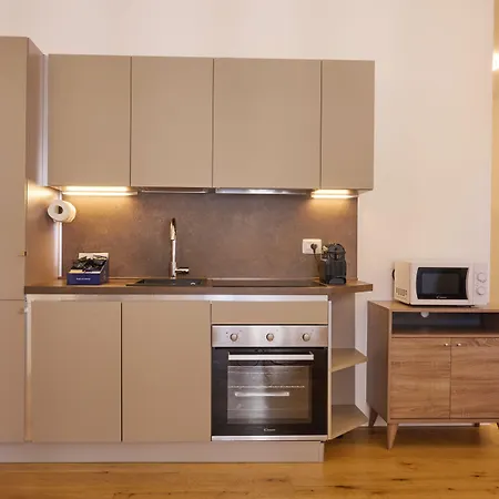 Retreats 아파트 *