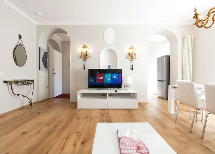 아파트 Retreats *